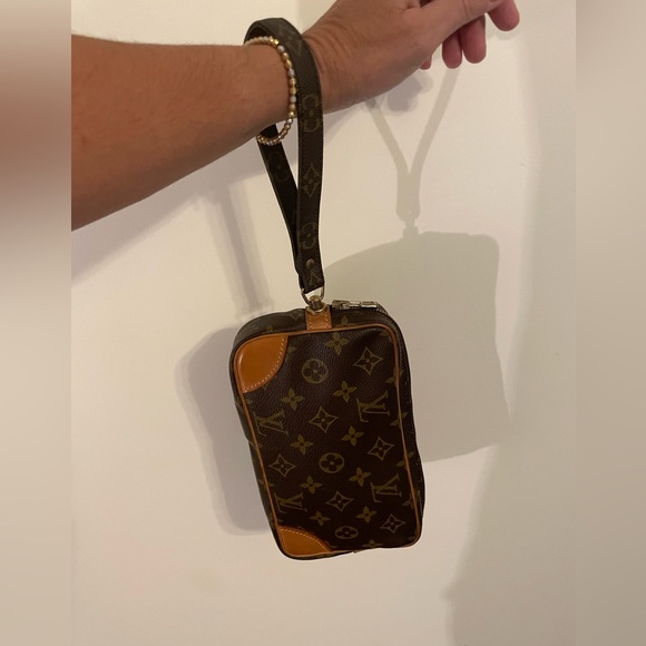 LOUIS VUITTON Marly Clutch Bag w/ COA, Dust Bag - Picture 11 of 14